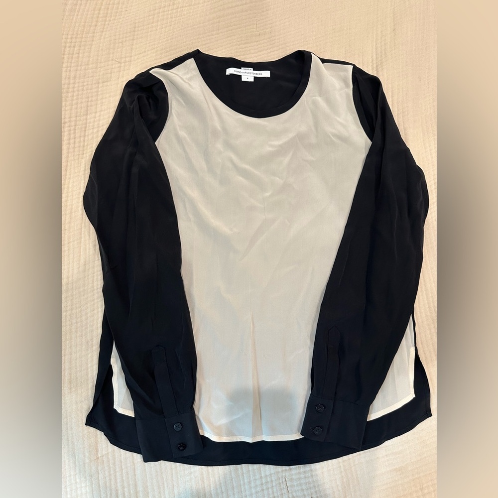 DVF Black and White Silk Women's Top